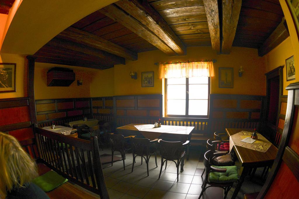 Penzion Ve Dvorku Český Krumlov Extérieur photo