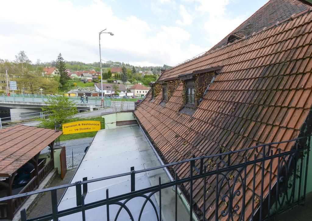 Penzion Ve Dvorku Český Krumlov Extérieur photo